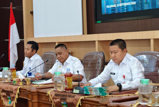 Rapat Bahas Kemiskinan, Tak Ada Camat Hadir, Wabup Tala Soroti Pentingnya Kepala Wilayah