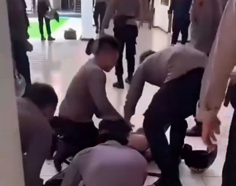 Tujuh Tembakan di Mapolsek Cimanggis, Cekcok Sesaat Berujung Polisi Tewas