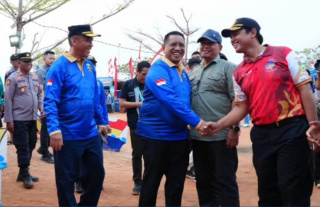 Dari Pantai Takisung, Anak Muda Karang Taruna Belajar Pulang Membawa Kepedulian