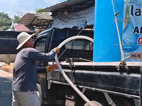 Antrean Air Bersih Capai Empat Hari, Lazismu Tala Layani Hampir 500 Tandon