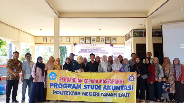 Bot “Si Arsip” Politala Bantu UMKM Lebih Tertib, Pelaku Usaha Desa Lain Ikut Antusias