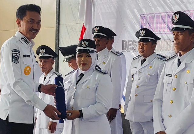 23 Pambakal Banjar Dilantik Bupati H Saidi Mansyur, Era Warga Kritis dan Sosmed Jadi Tantangan