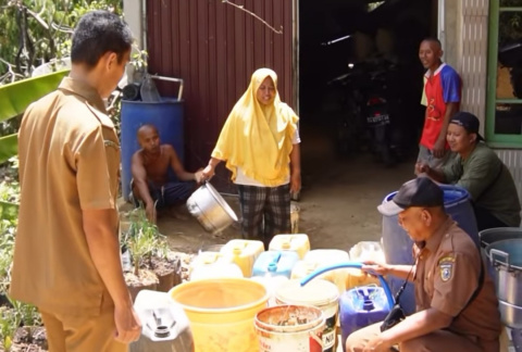 Pemkab Tala Kerahkan Armada, Pasok Air Bersih Menyasar Desa dan Rumah Ibadah