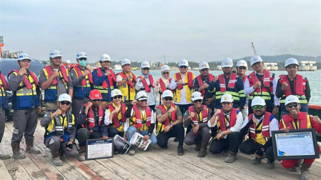 Jembatan Pulau Laut Dikebut, Gubernur H Muhidin Pantau Progres Konstruksi di Batulicin