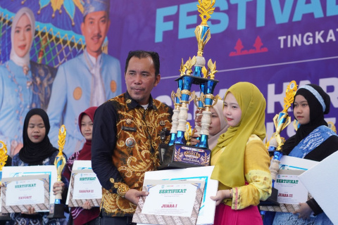 Festival Budaya Banjar 2026: SMPN 1 Gambut Raih Juara 2 Rudat Putri di Kategori Umum