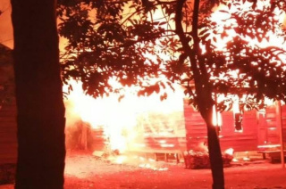 Tengah Malam, Dua Rumah di Desa Martadah Tanah Laut Ludes Terbakar