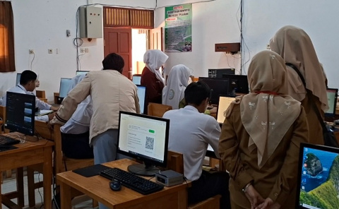 Puluhan Pendaftar SPMB di SMAN 1 Pelaihari Ditolak Sis