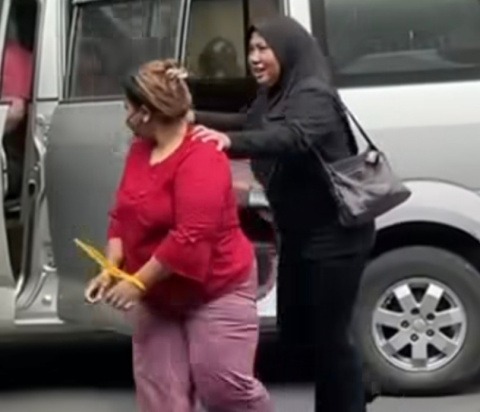 Cemburu Berujung Celurit, Istri Tebas Alat Vital Suami Saat Tertidur